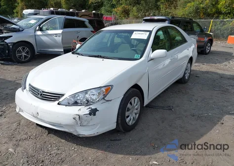 2005 Toyota Camry Le from USA, damaged, VIN 4T1BE32K15U566643